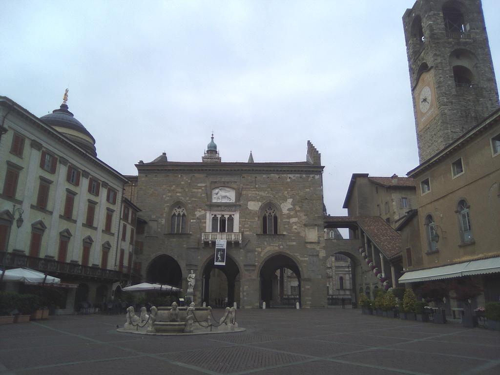 1929 Castle Guest Hotel Bergamo Exterior photo